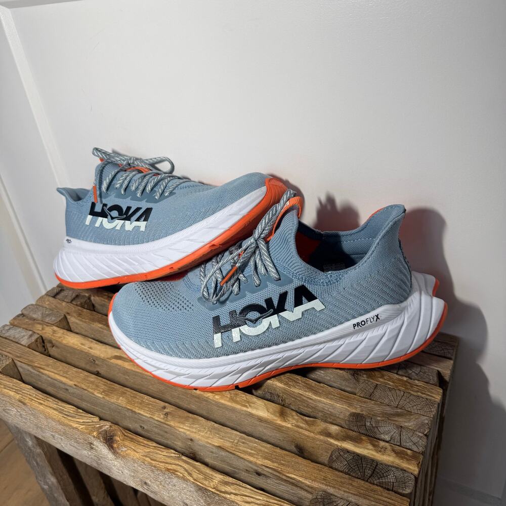 Hoka One One Carbon X 3 Casual Outdoor Running Shoes. Lightweight, Athletic Shoe - Picture 6 of 9